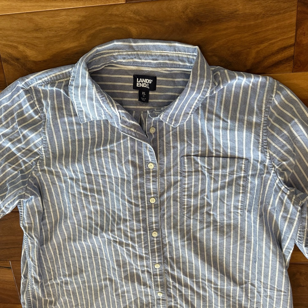 Lands’ End Blue and White Striped Button Down Shirt size XL - Picture 2 of 5
